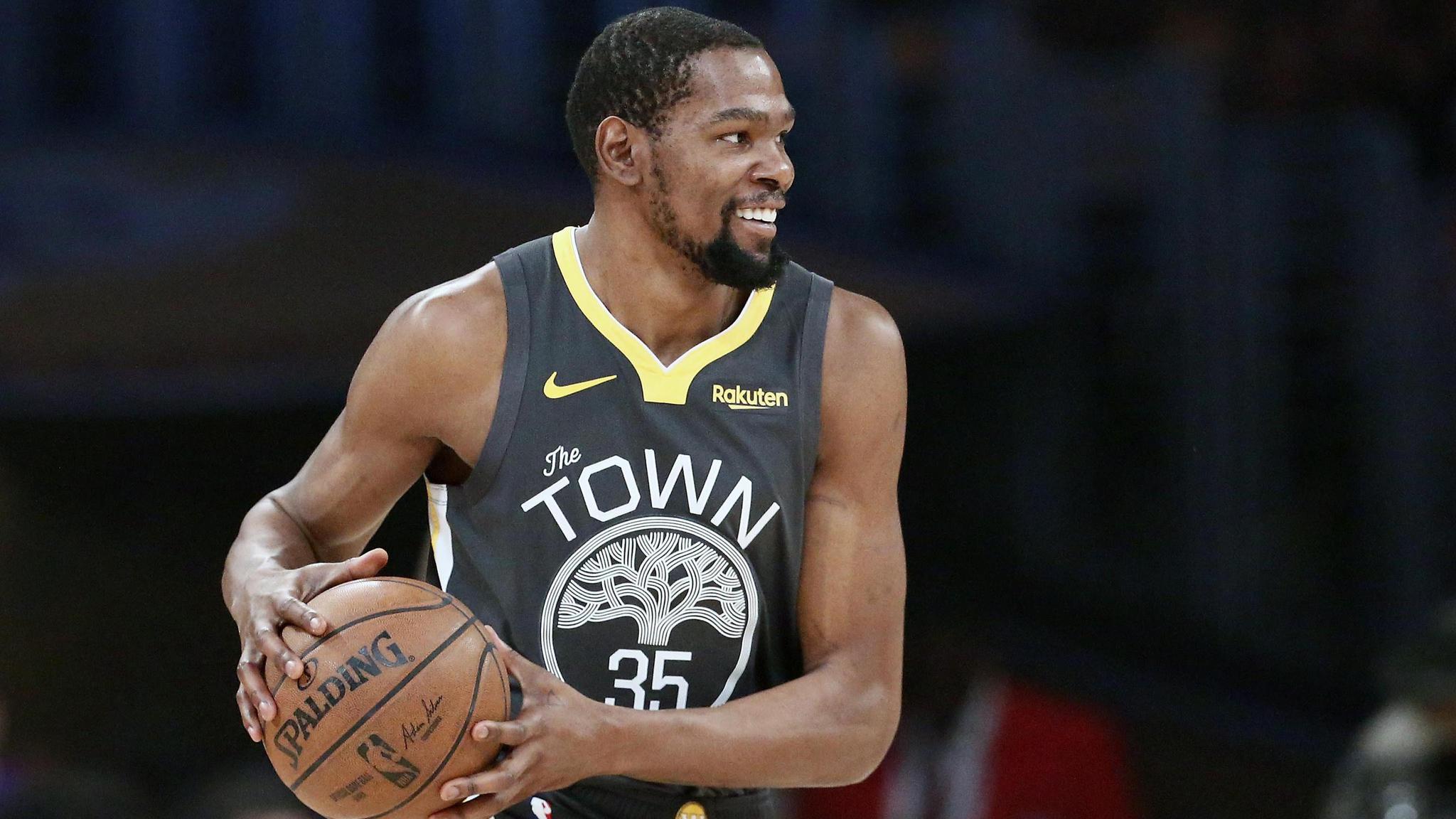 两位选手无 两位选手无